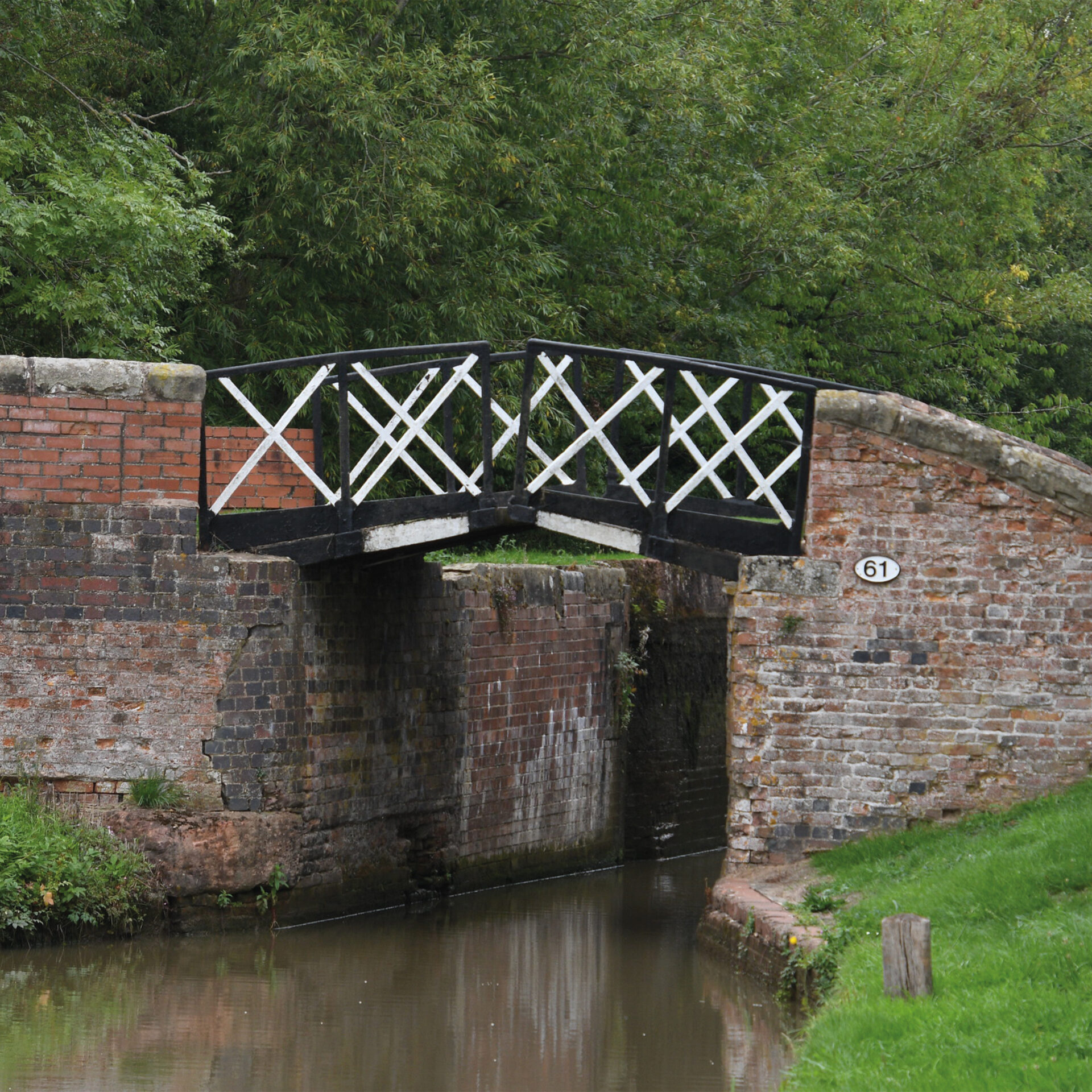 Heritage canal bridge