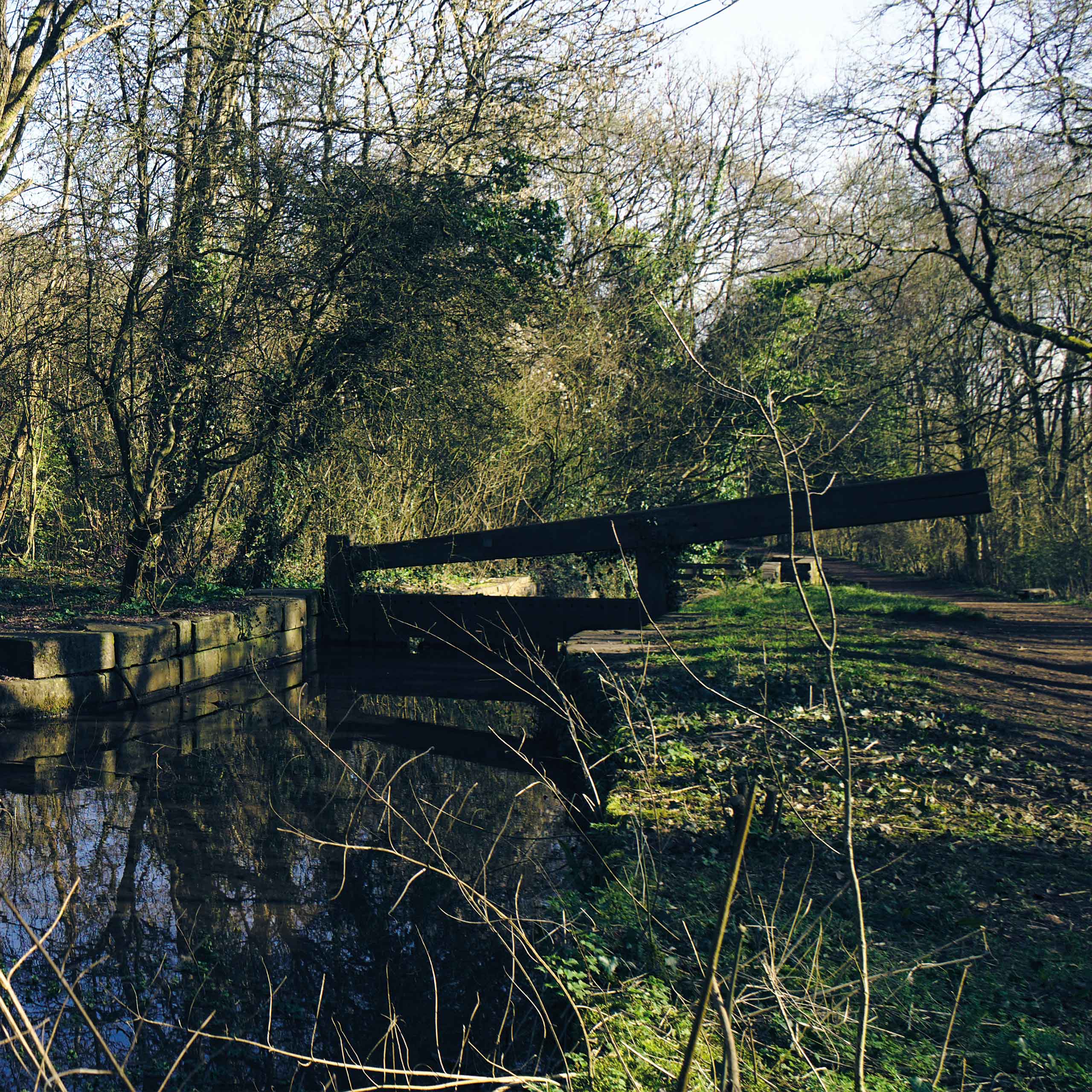 Will Ministers Vow Clean Up England & Wales Polluted Waterways? Find Out Now! - y70e8nz