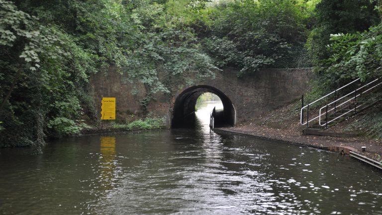 Birmingham & Fazeley Canal - Inland Waterways