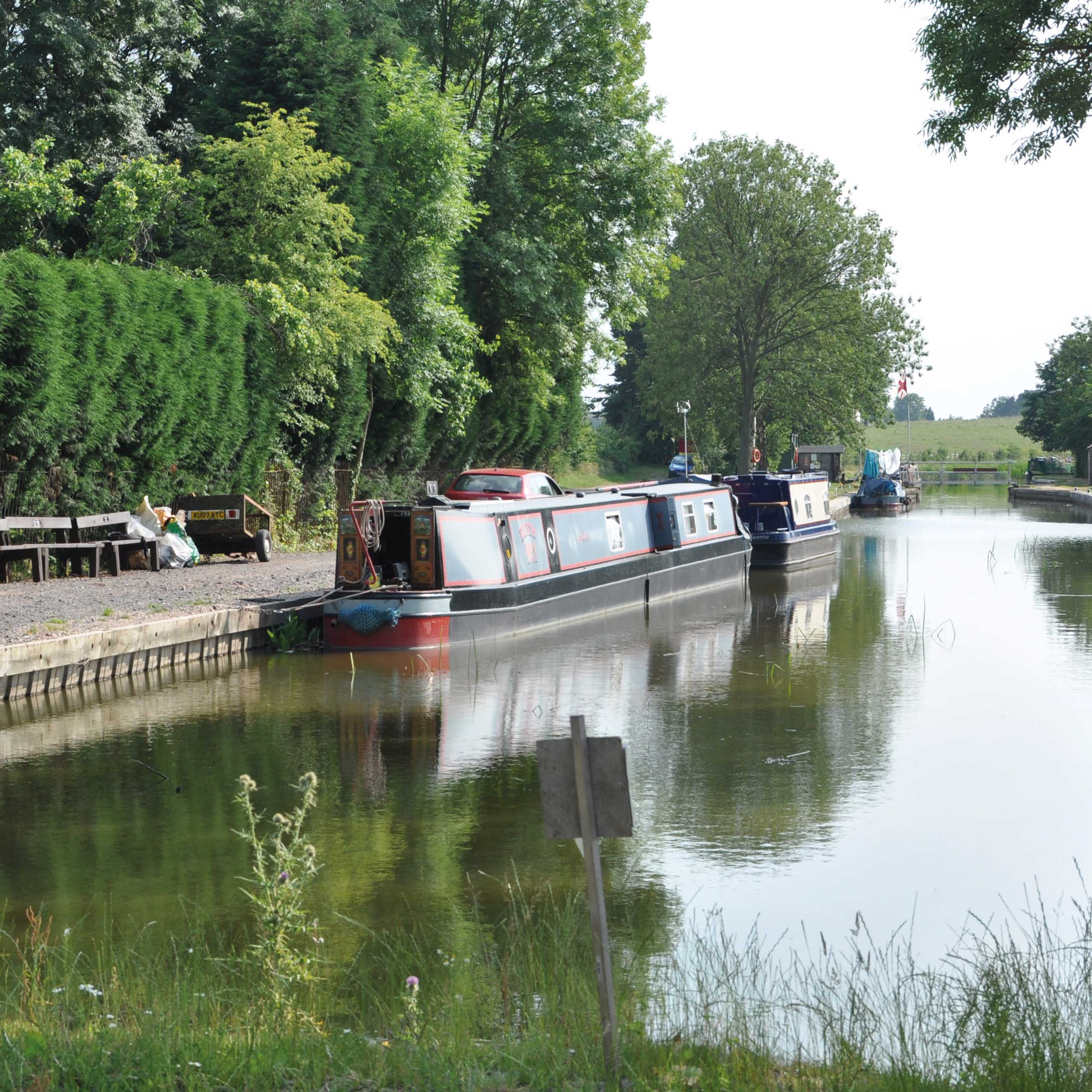 Moored boats at Snarestone Wharf on the Ashby Canal
