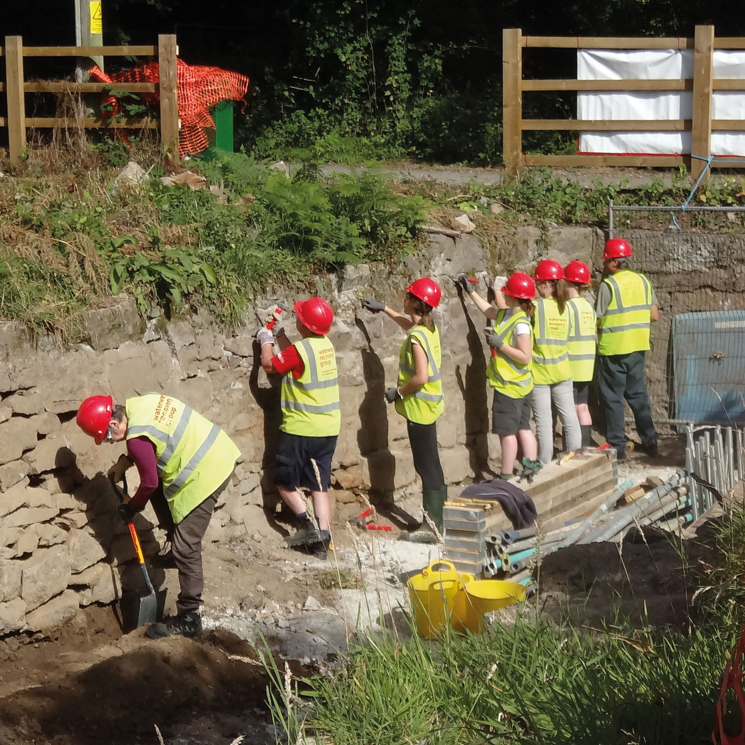 Volunteers restoring the Stover Canal