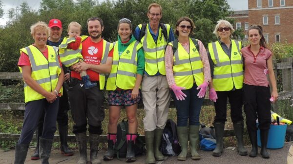 IWA Volunteers after Balsam Bash on Wendover Arm 2019