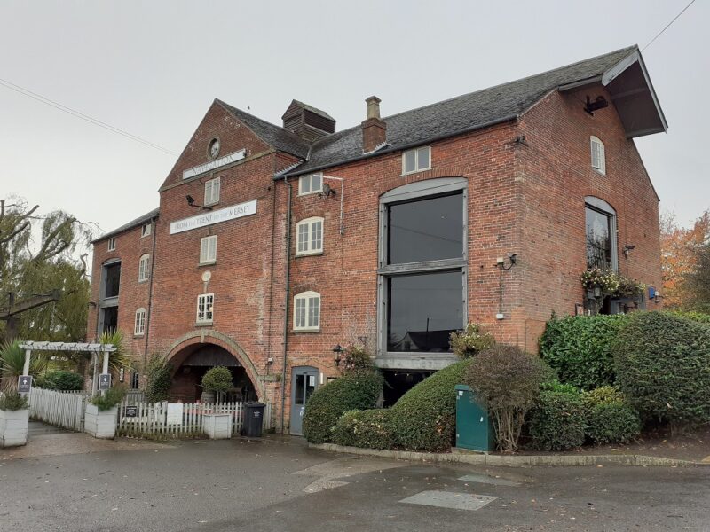 Red brick Clock Warehouse B at Shardlow