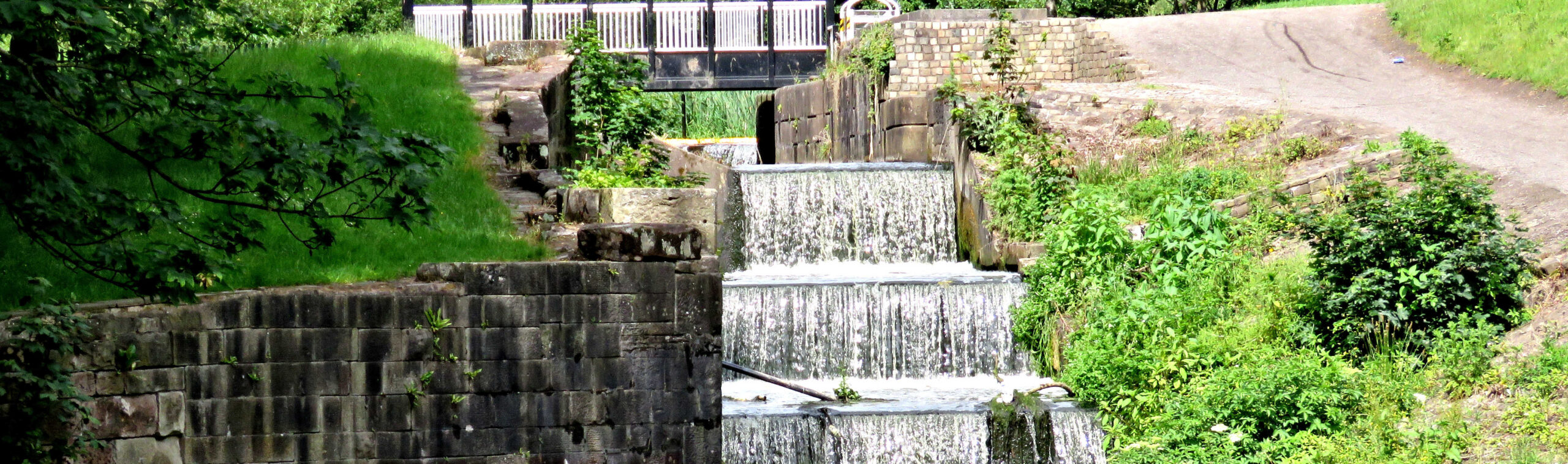 Sankey canal old double lock